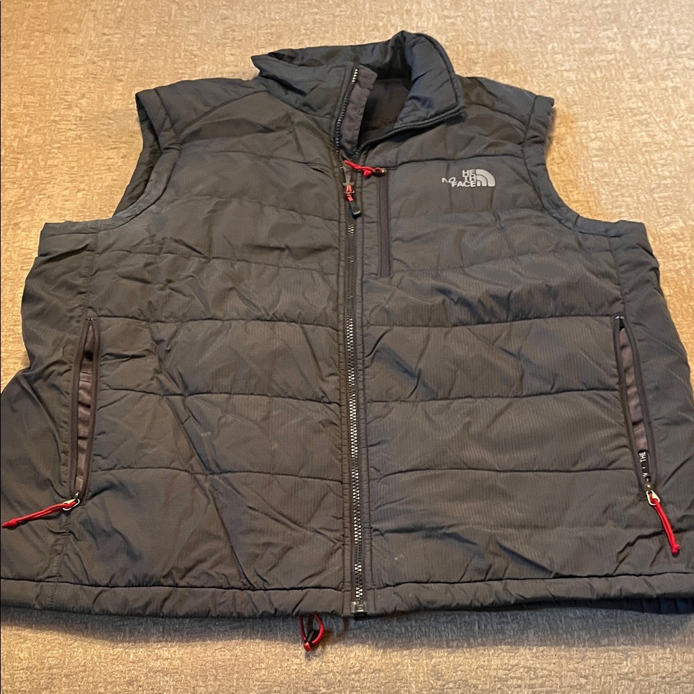 The North Face Men's Dark Gray Puffer Vest